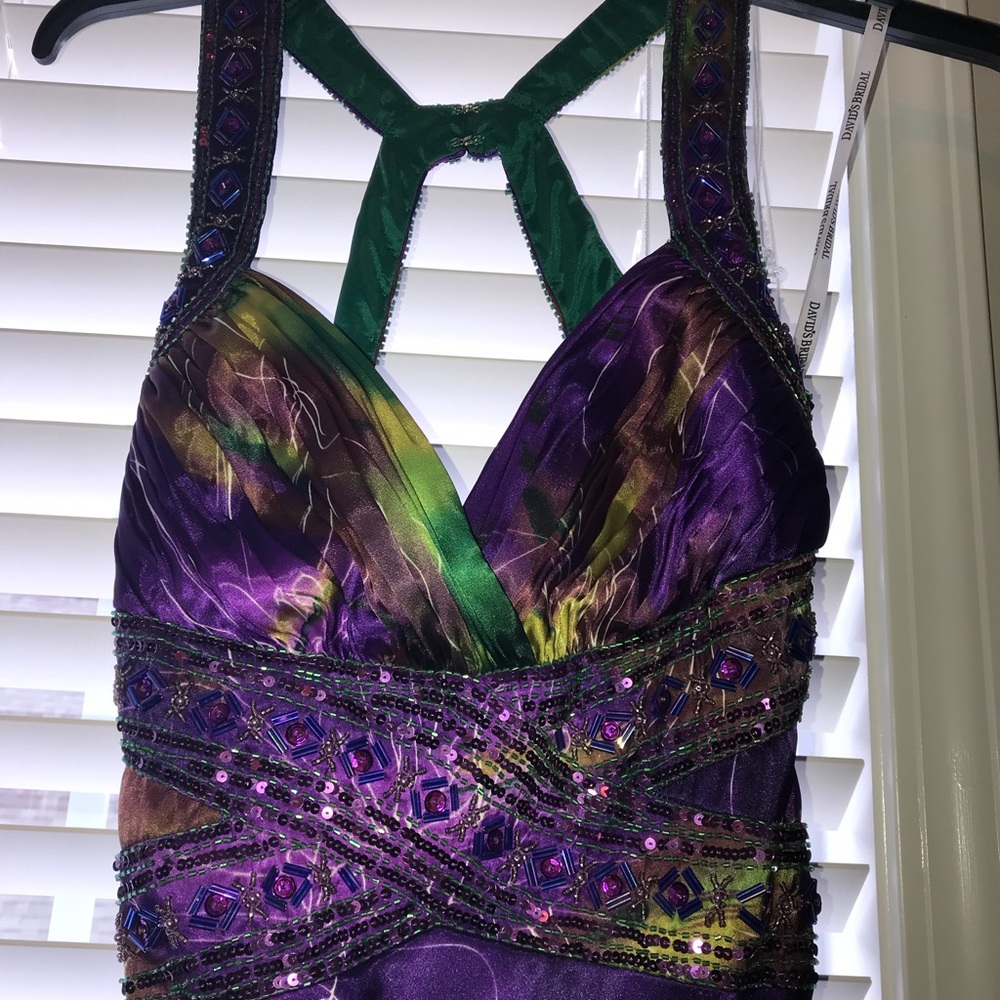 Evening Gown - Picture 6 of 11
